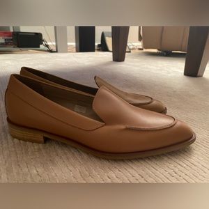 Everlane modern tan loafer